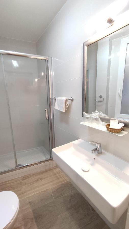 Hostal Aliste Madryt Zewnętrze zdjęcie