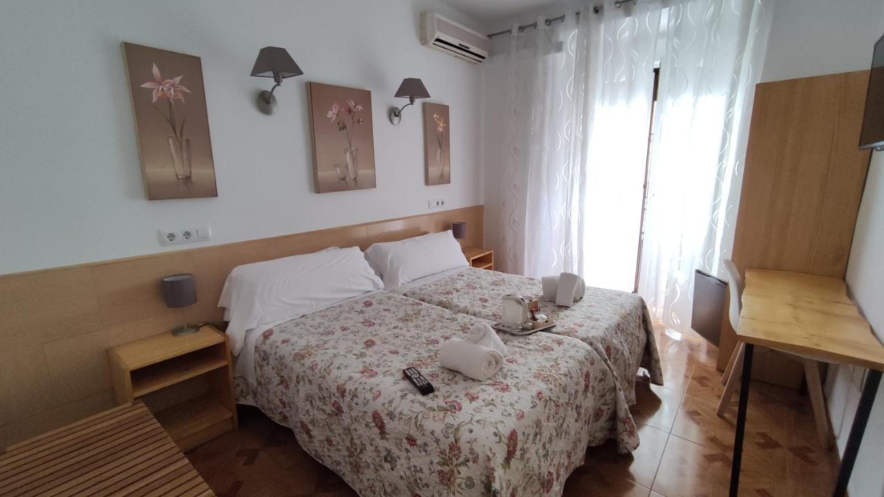 Hostal Aliste Madryt Zewnętrze zdjęcie