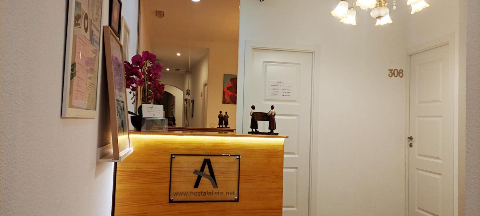 Hostal Aliste Madryt Zewnętrze zdjęcie
